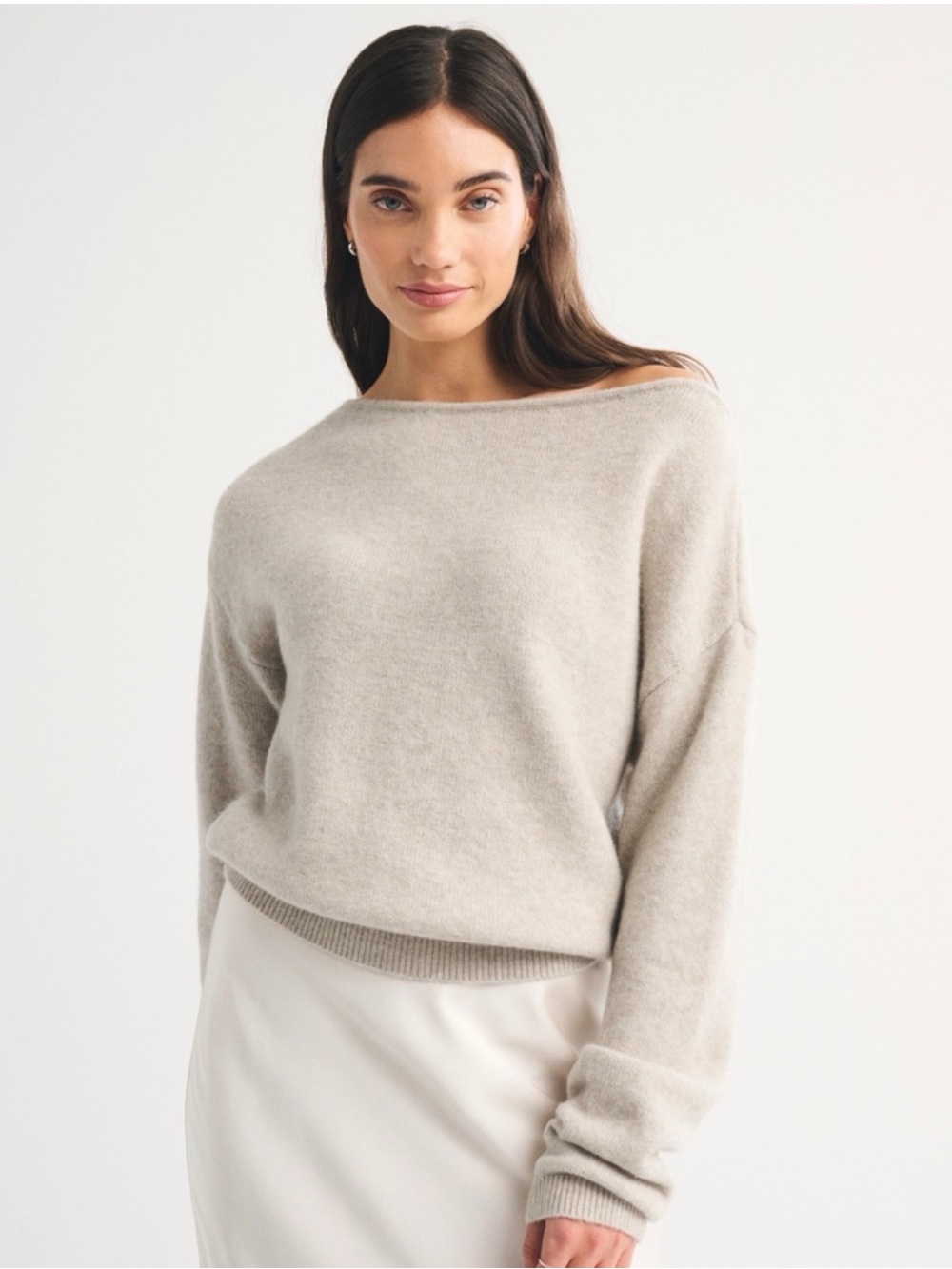 Abercrombie & Fitch Merino Wool-Blend Slash Sweater NWT - Picture 3 of 4